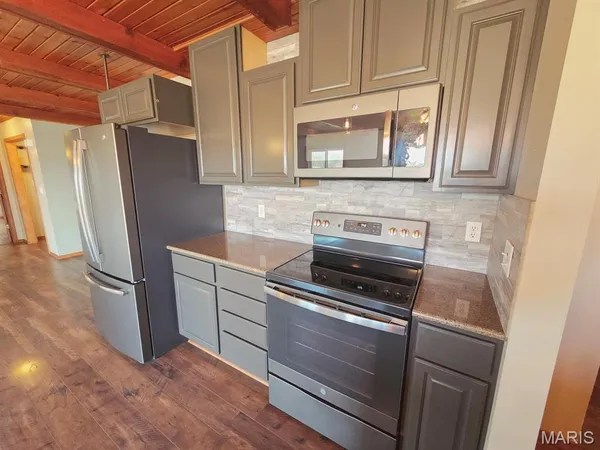 $360,000 | 3181 Highway P Durham Mo 63438, Durham, MO 63438