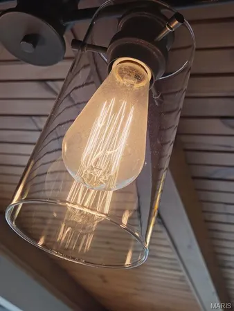 $360,000 | 3181 Highway P Durham Mo 63438, Durham, MO 63438