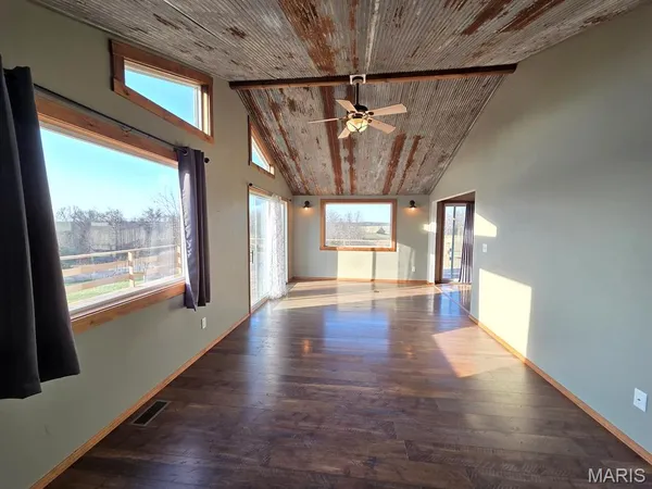 $360,000 | 3181 Highway P Durham Mo 63438, Durham, MO 63438