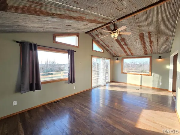 $360,000 | 3181 Highway P Durham Mo 63438, Durham, MO 63438