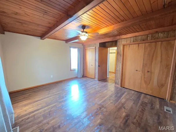 $360,000 | 3181 Highway P Durham Mo 63438, Durham, MO 63438