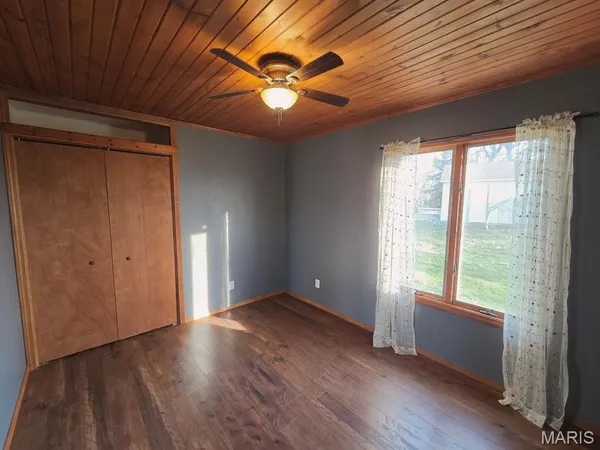$360,000 | 3181 Highway P Durham Mo 63438, Durham, MO 63438