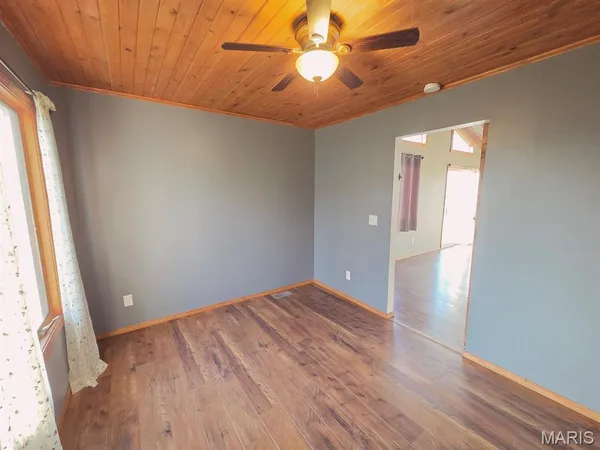 $360,000 | 3181 Highway P Durham Mo 63438, Durham, MO 63438