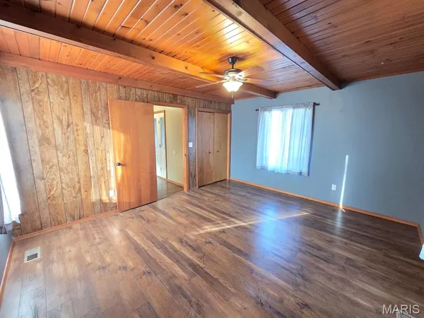 $360,000 | 3181 Highway P Durham Mo 63438, Durham, MO 63438