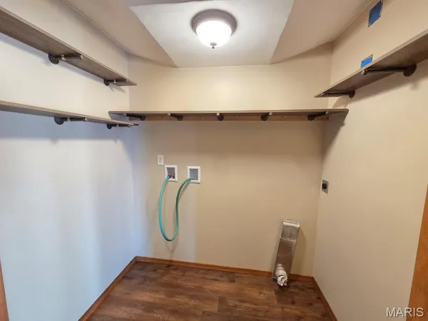 $360,000 | 3181 Highway P Durham Mo 63438, Durham, MO 63438