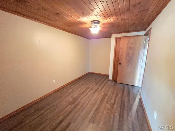 $360,000 | 3181 Highway P Durham Mo 63438, Durham, MO 63438