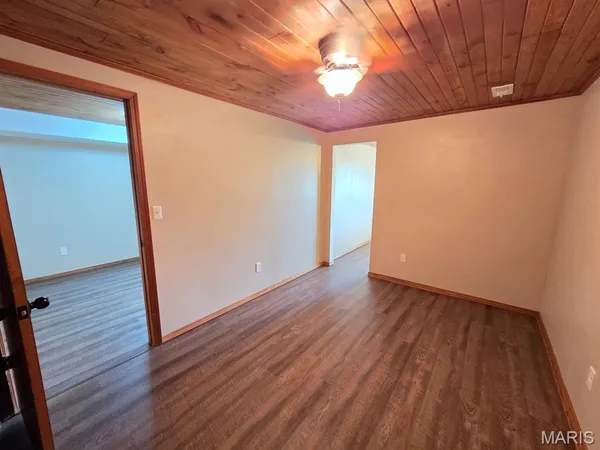 $360,000 | 3181 Highway P Durham Mo 63438, Durham, MO 63438