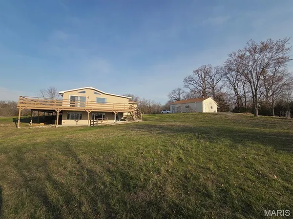 $360,000 | 3181 Highway P Durham Mo 63438, Durham, MO 63438