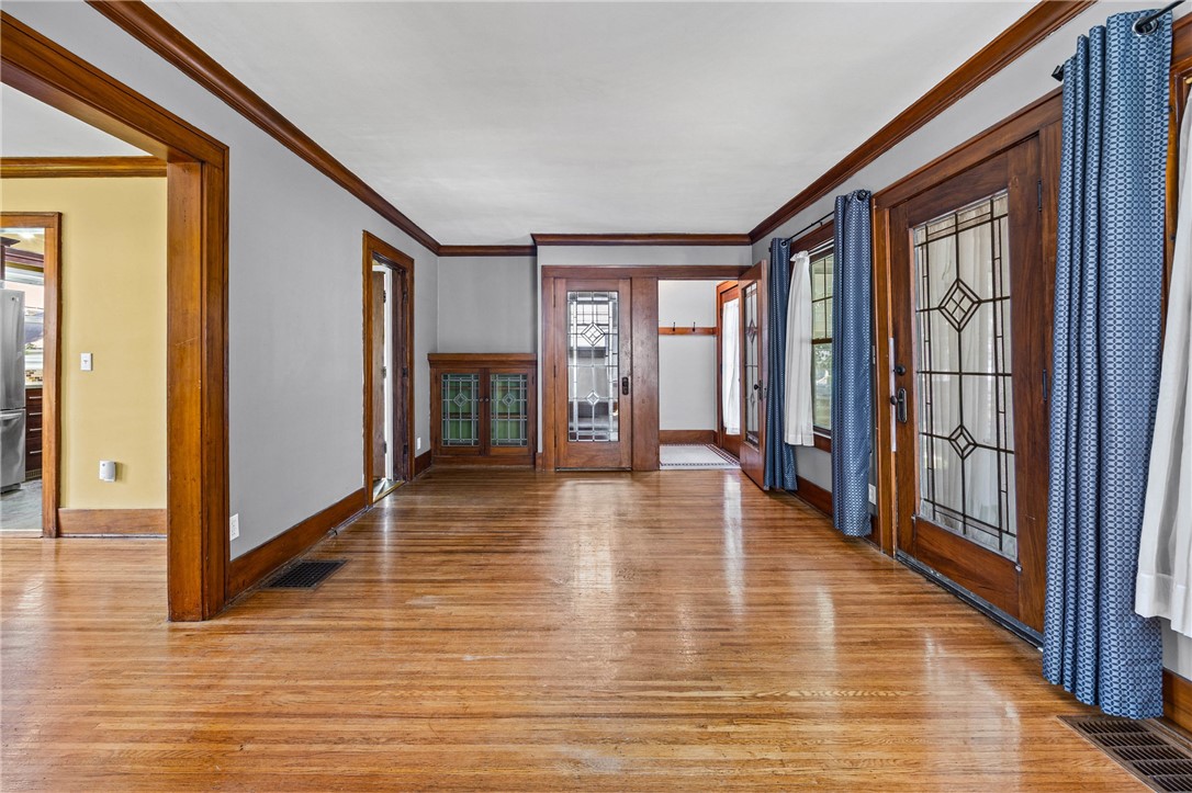 24 Martinot Avenue Rochester, NY 14609 - Photo 9 of 50