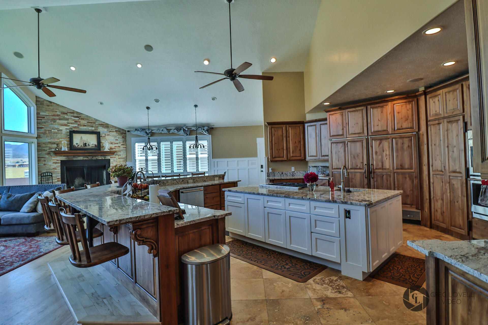 692 5020 North Enoch, UT 84721 - Photo 4 of 72 4