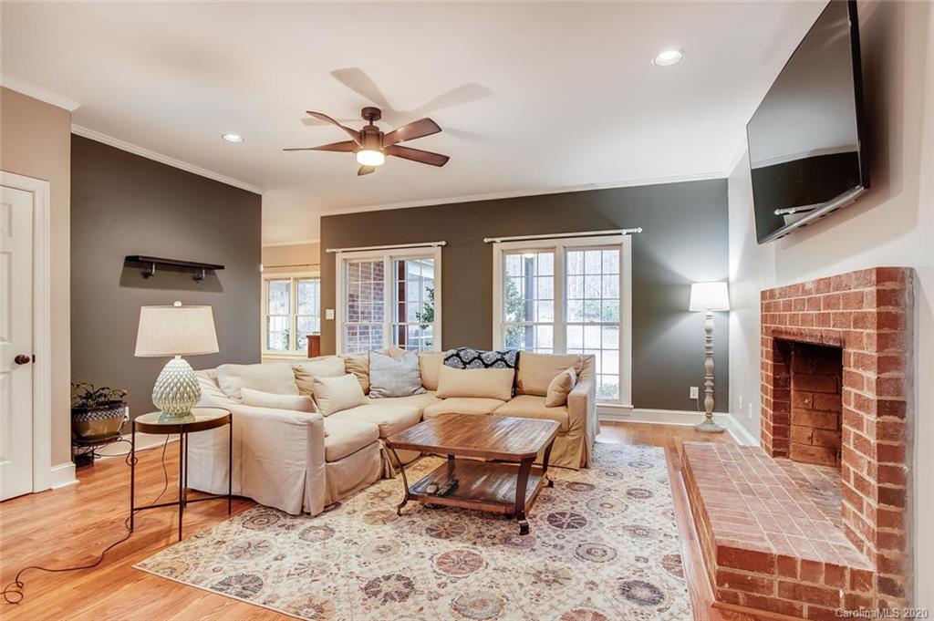 12014 Forest Home Drive Fort Mill, SC 29708 - Photo 4 of 27 Gallery Image 4