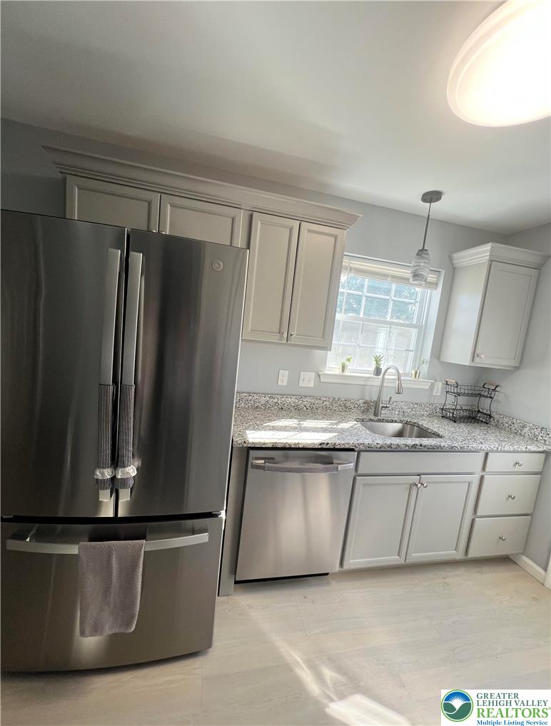 1066 Devonshire Road Allentown, PA 18103 - Photo 8 of 20 Gallery Image 8
