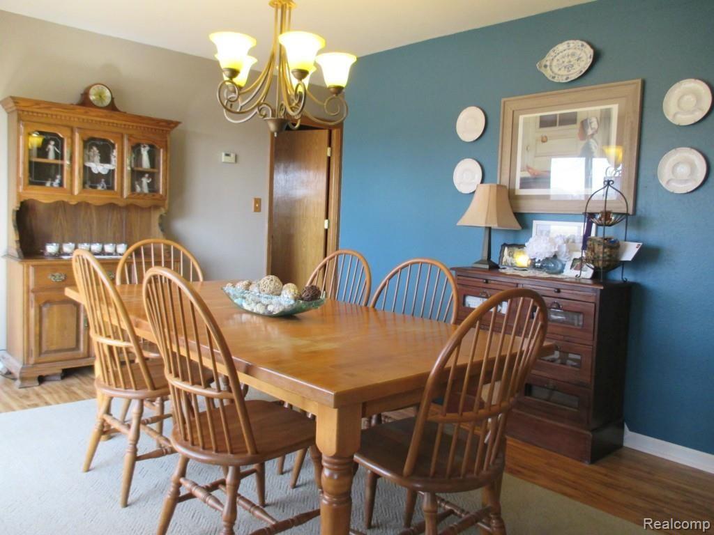 2917 Strasburg Road Monroe, MI 48161 - Photo 9 of 14 9.JPG