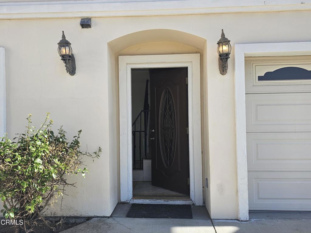 6949 Elmo Street, Unit D Tujunga, CA 91042 - Photo 3 of 21 20260130_120056