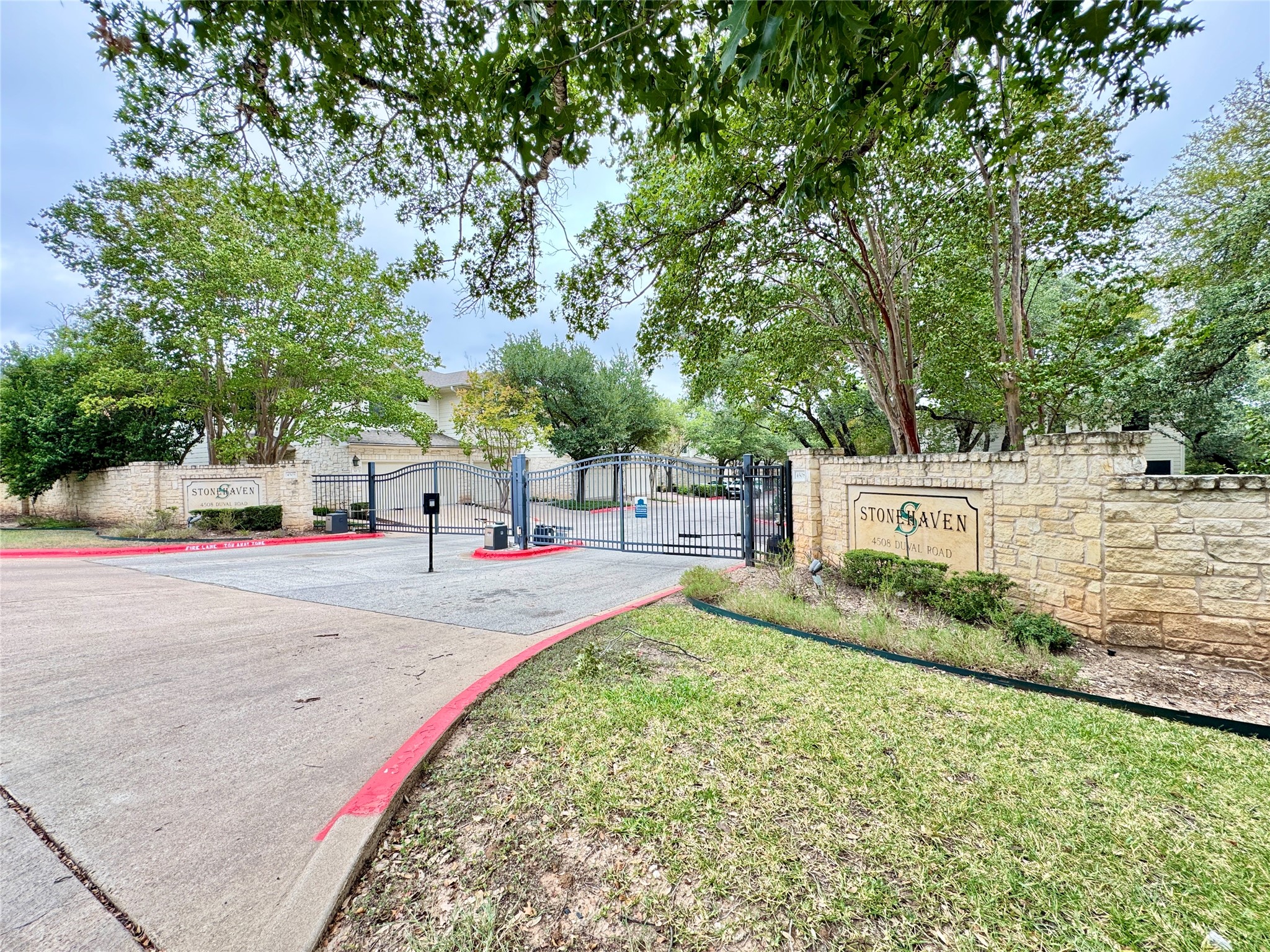 4508 Duval Road, Unit 6602 Austin, TX 78727 - Photo 4 of 23 Gated
