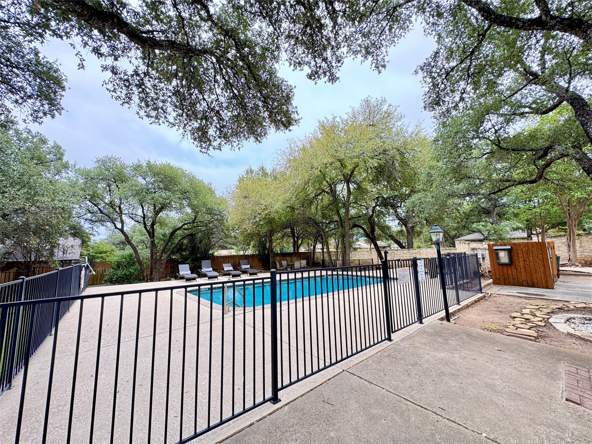4508 Duval Road, Unit 6602 Austin, TX 78727 - Photo 5 of 23