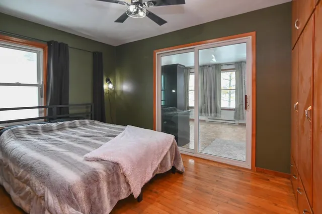 $214,900 | 1021 Navarino Street, Algoma, WI 54201