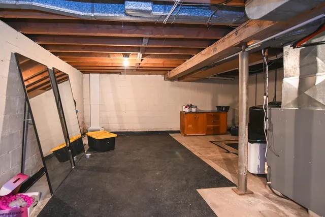 $214,900 | 1021 Navarino Street, Algoma, WI 54201