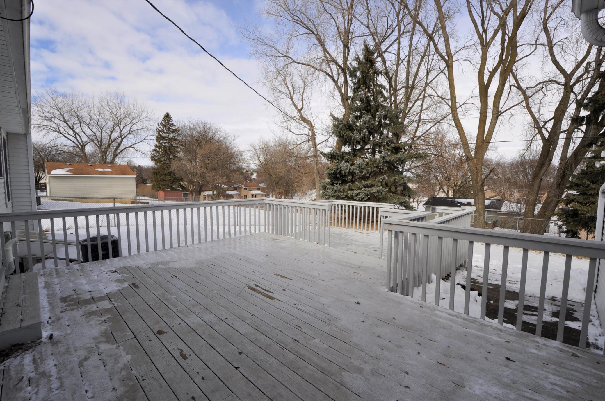 3933 7th Street Northwest Rochester, MN 55901 - Photo 8 of 34