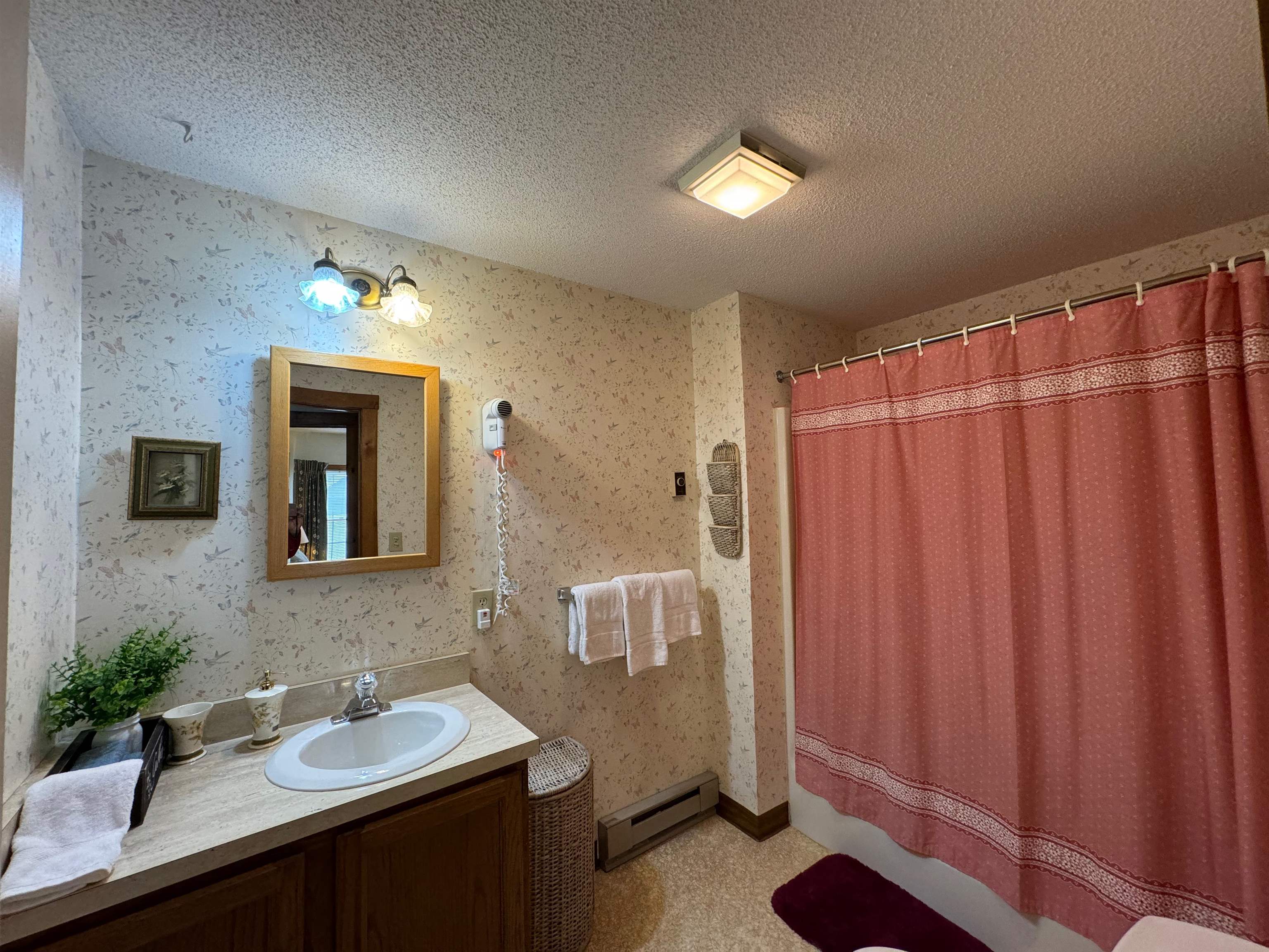 85 Main Street, Unit 305 Ludlow, VT 05149 - Photo 15 of 24 Gallery Image 15