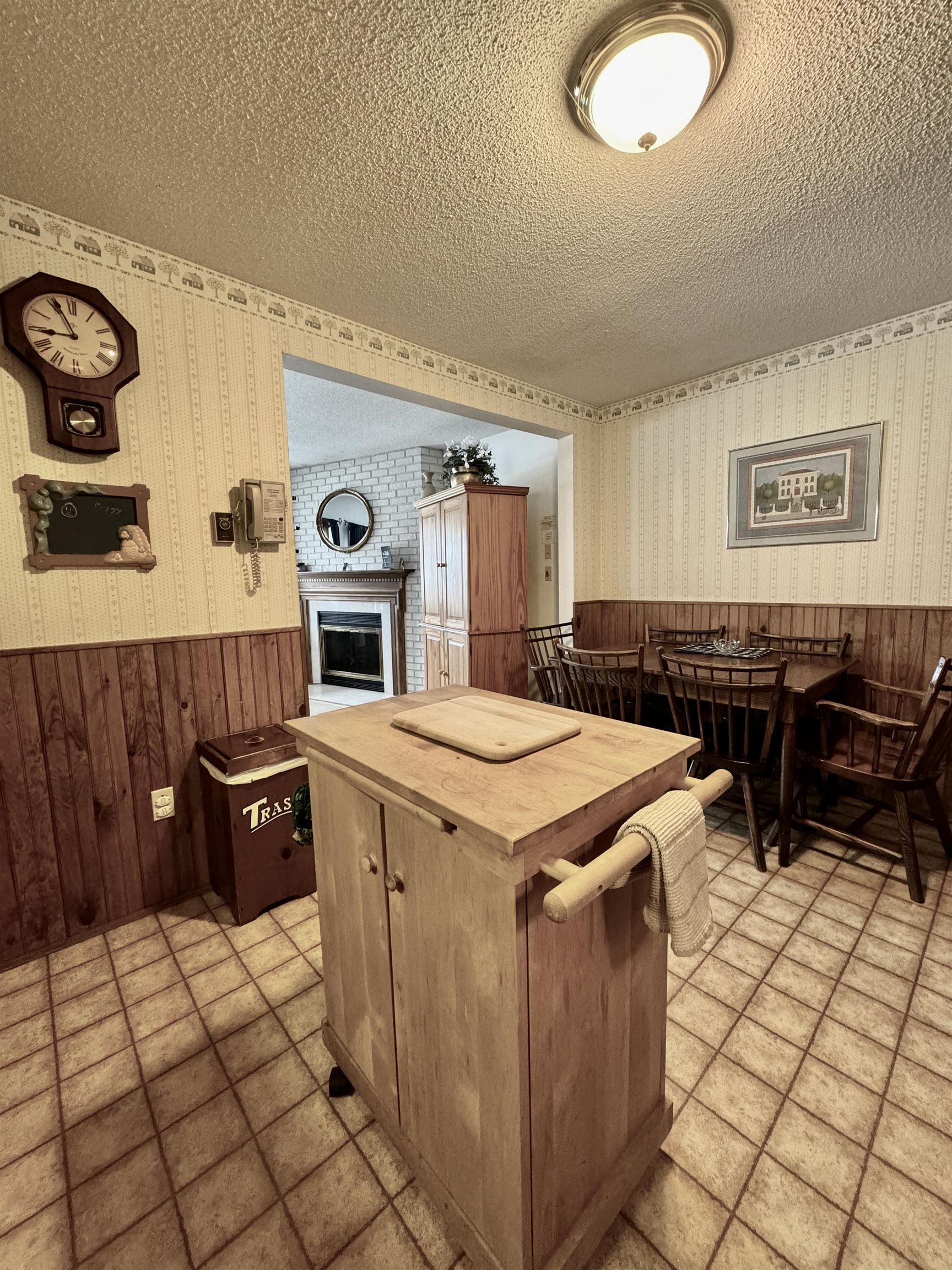 85 Main Street, Unit 305 Ludlow, VT 05149 - Photo 4 of 24 Gallery Image 4
