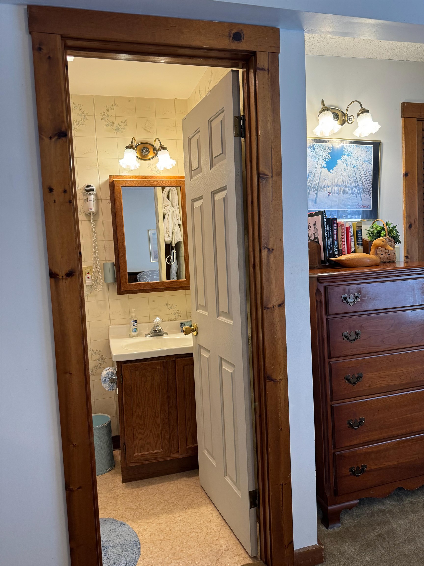 85 Main Street, Unit 305 Ludlow, VT 05149 - Photo 6 of 24 Gallery Image 6