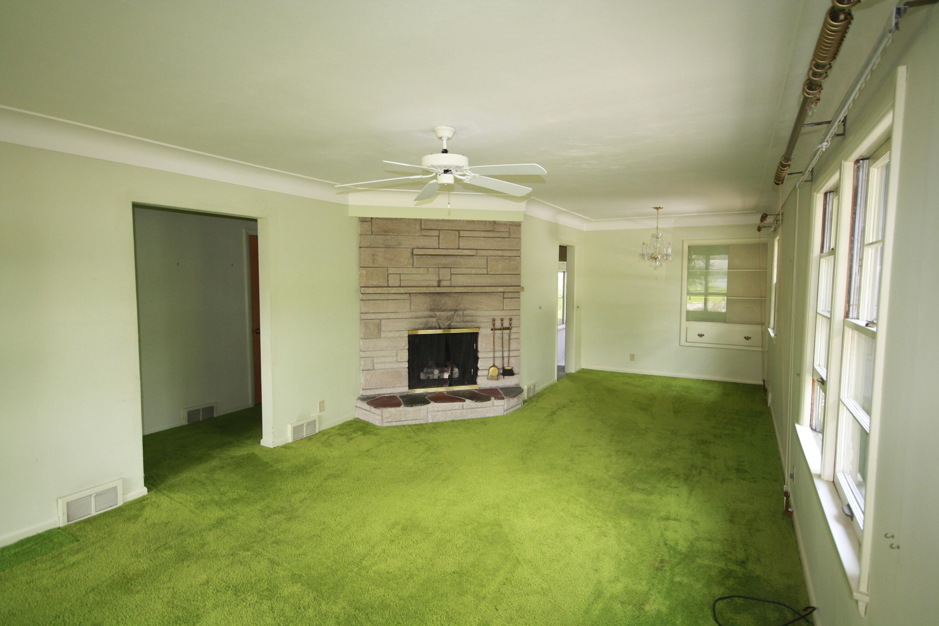 2908 Olney Road Kalamazoo, MI 49006 - Photo 11 of 17 IMG_7133
