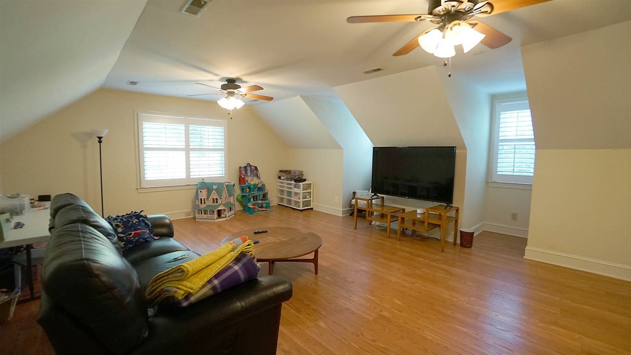 7813 Harbor Drive Raleigh, NC 27615 - Photo 20 of 30 Photo 20