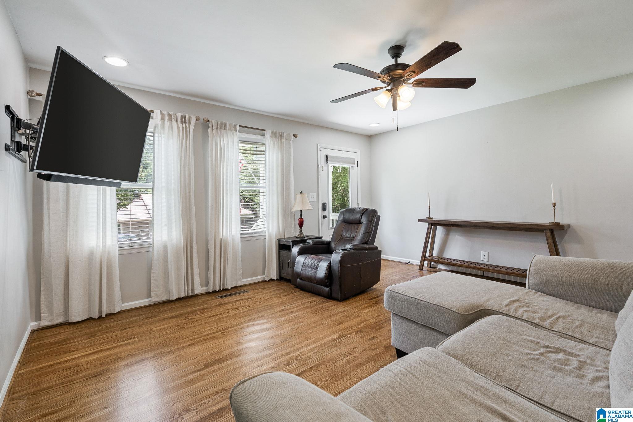 82 Depot Street Springville, AL 35146 - Photo 7 of 31