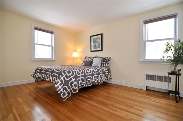 17 Skyview Road Lexington, MA 02420 - Photo 12 of 19 Gallery Image 12