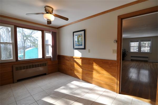17 Skyview Road Lexington, MA 02420 - Photo 6 of 19 Gallery Image 6