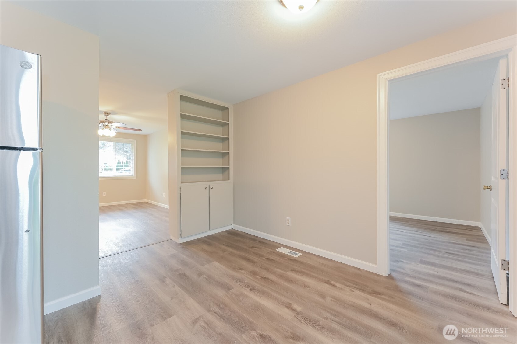 2611 Southwest 333rd Place Federal Way, WA 98023 - Photo 13 of 16 a view of empty room with wooden floor