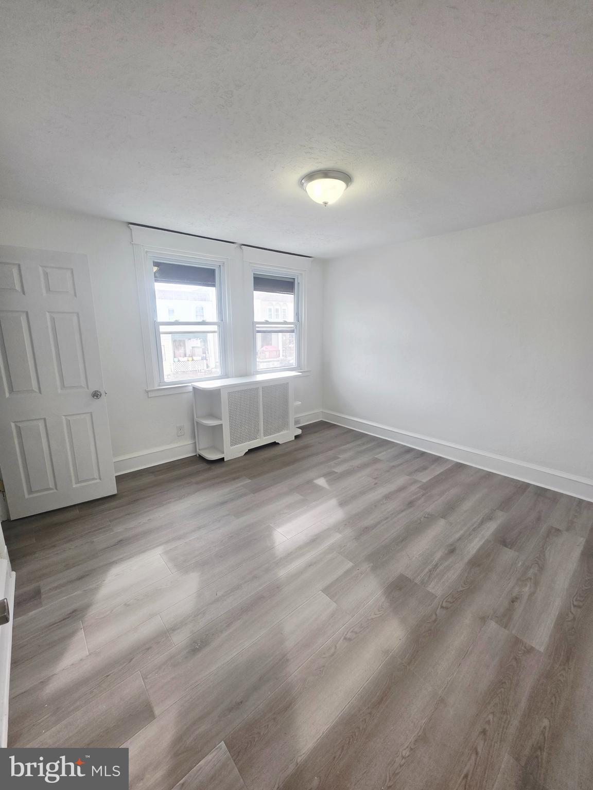 6965 Clinton Road Upper Darby, PA 19082 - Photo 11 of 23