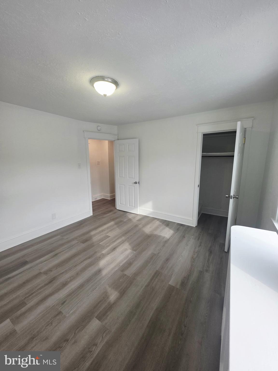 6965 Clinton Road Upper Darby, PA 19082 - Photo 12 of 23