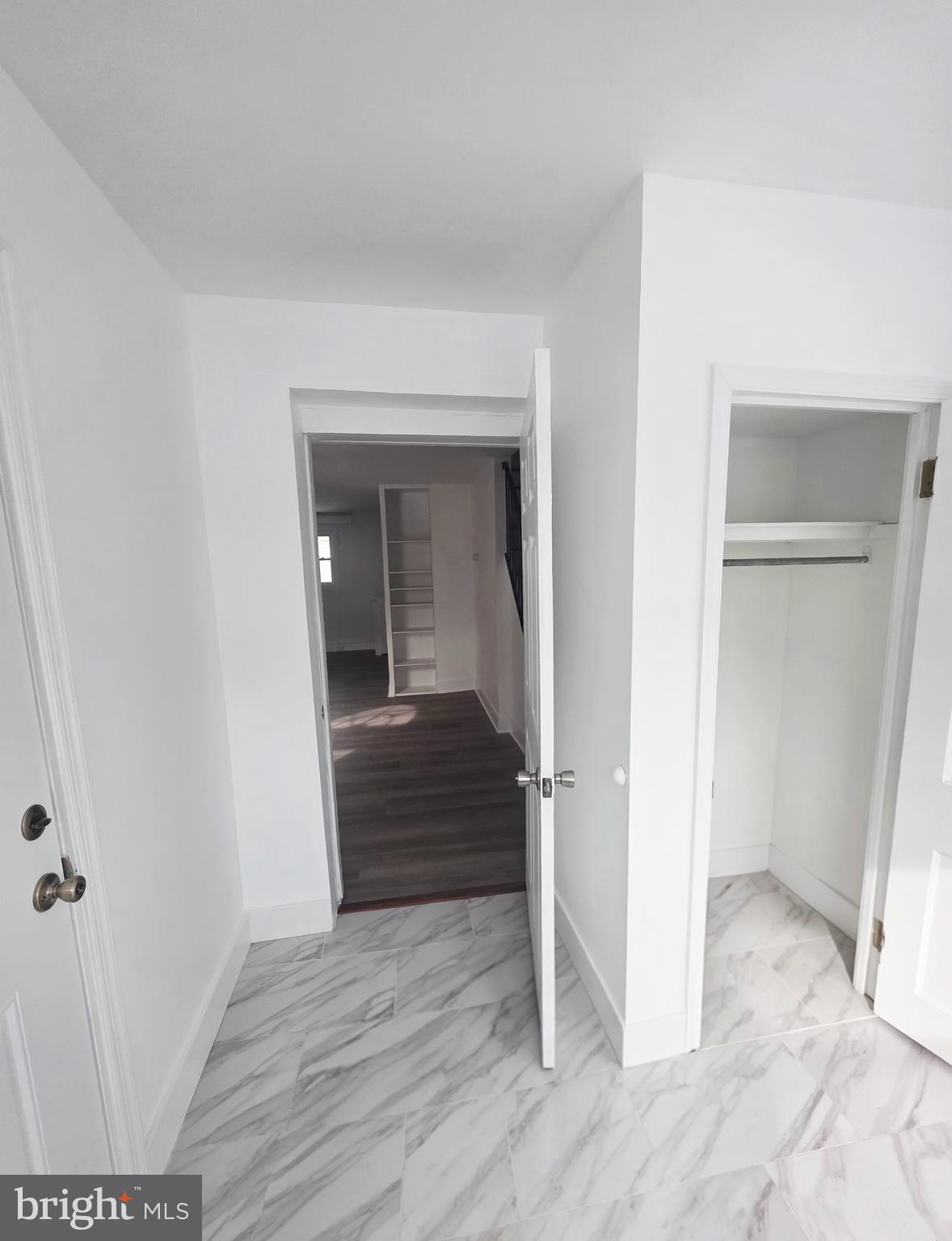 6965 Clinton Road Upper Darby, PA 19082 - Photo 2 of 23