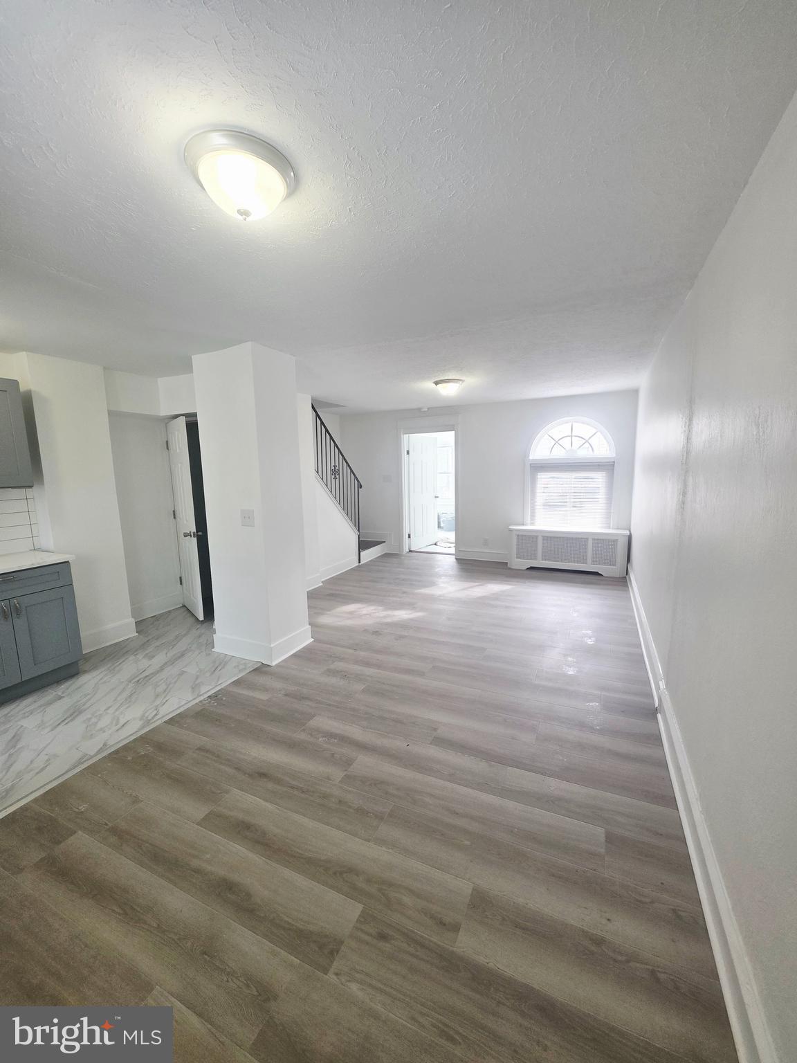 6965 Clinton Road Upper Darby, PA 19082 - Photo 6 of 23