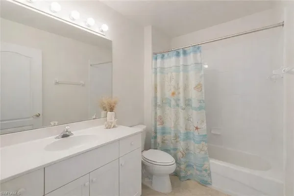 $425,000 | 285 Cays Drive, Unit 2306, Naples, FL 34114