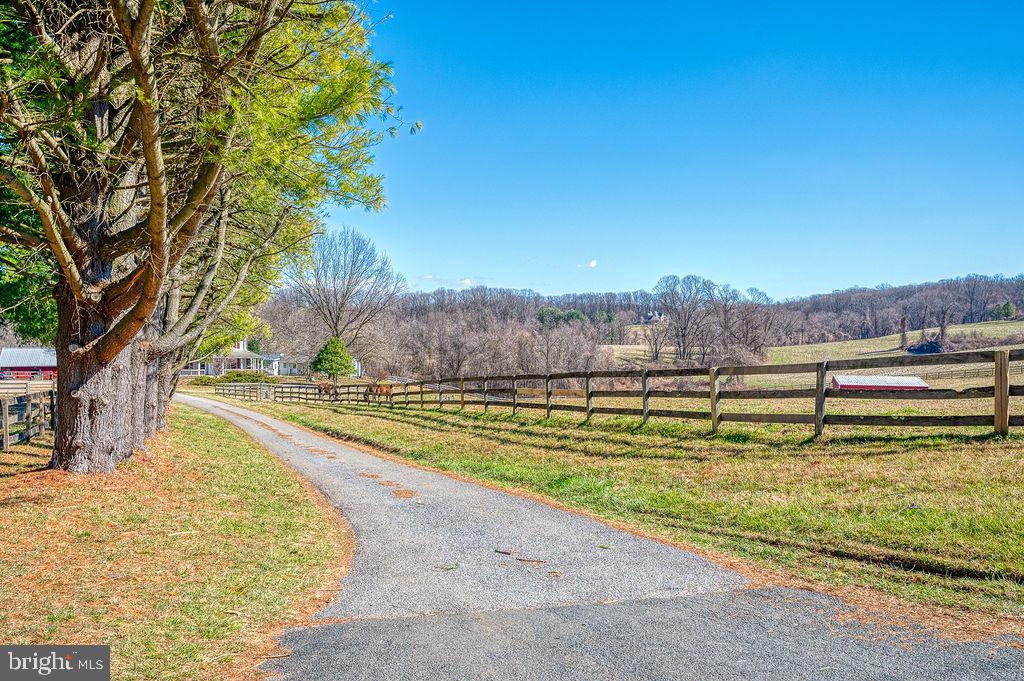 2336 McComas Road White Hall, MD 21161 - Photo 8 of 97