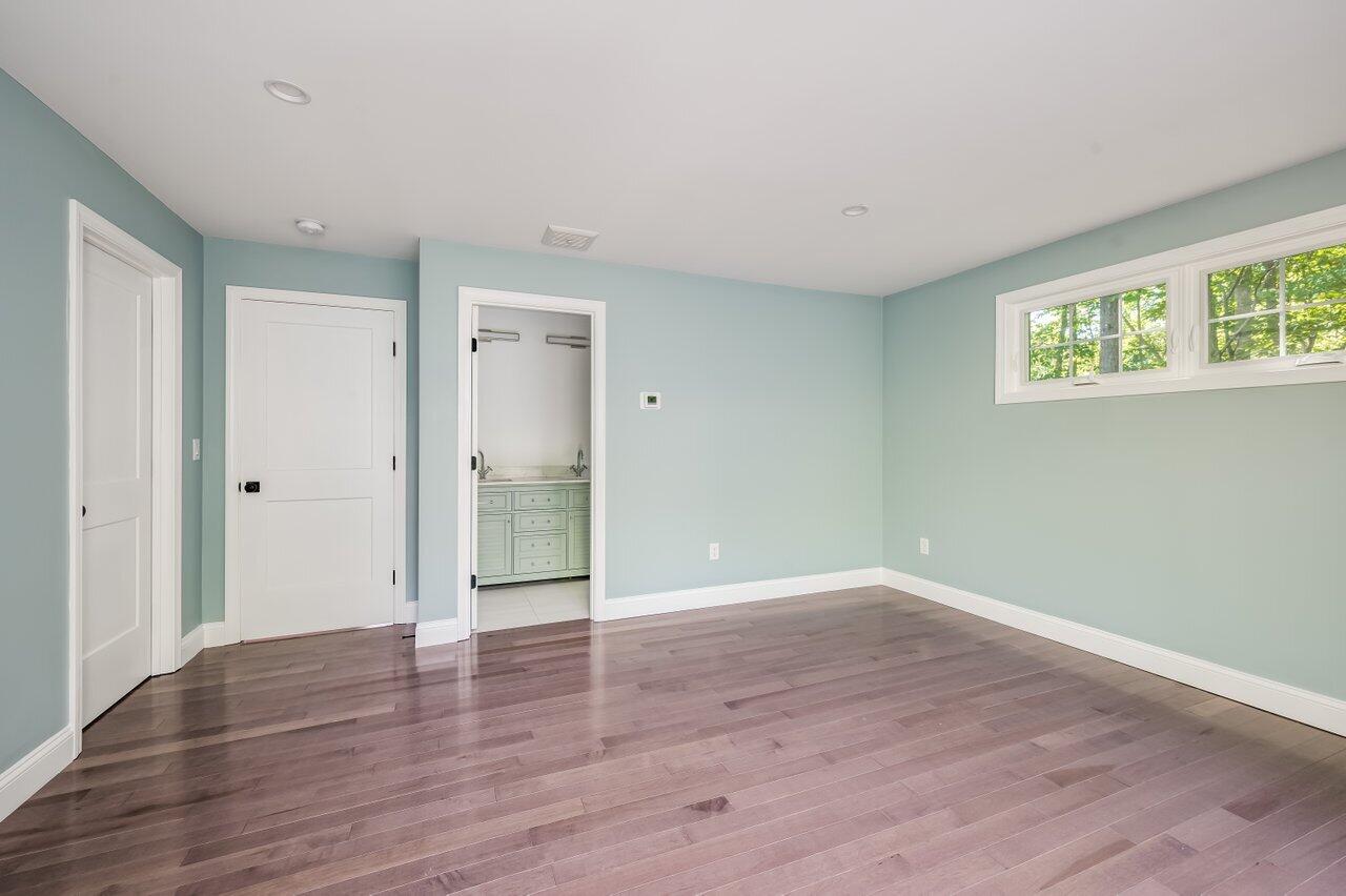 200 Shore Road Cape Neddick, ME 03902 - Photo 25 of 35 20