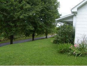 259 Berry Hill Road Elizabethton, TN 37643 - Photo 10 of 12 Photo 10