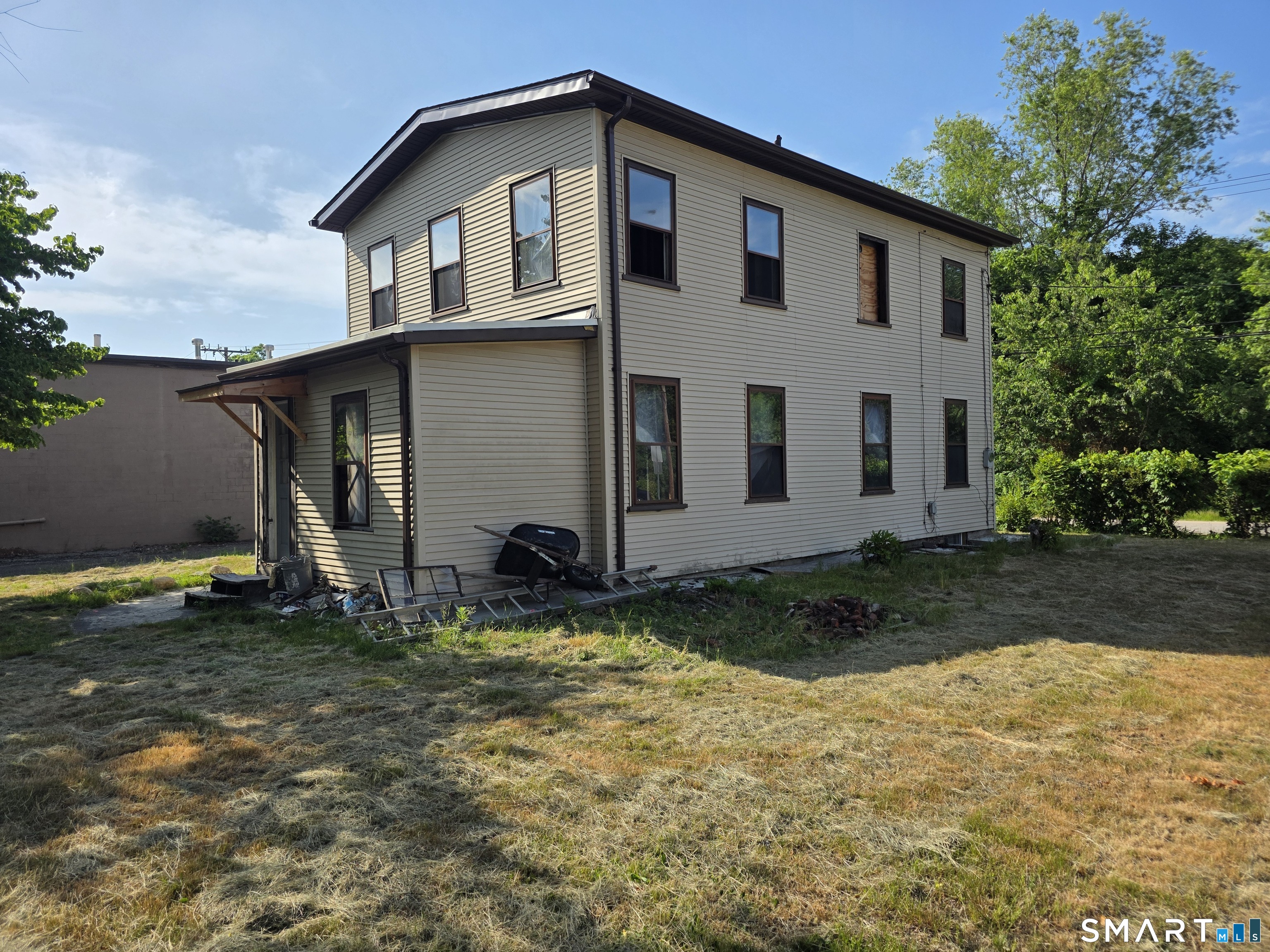 48 Sturtevant Street Norwich, CT 06360 - Photo 2 of 12