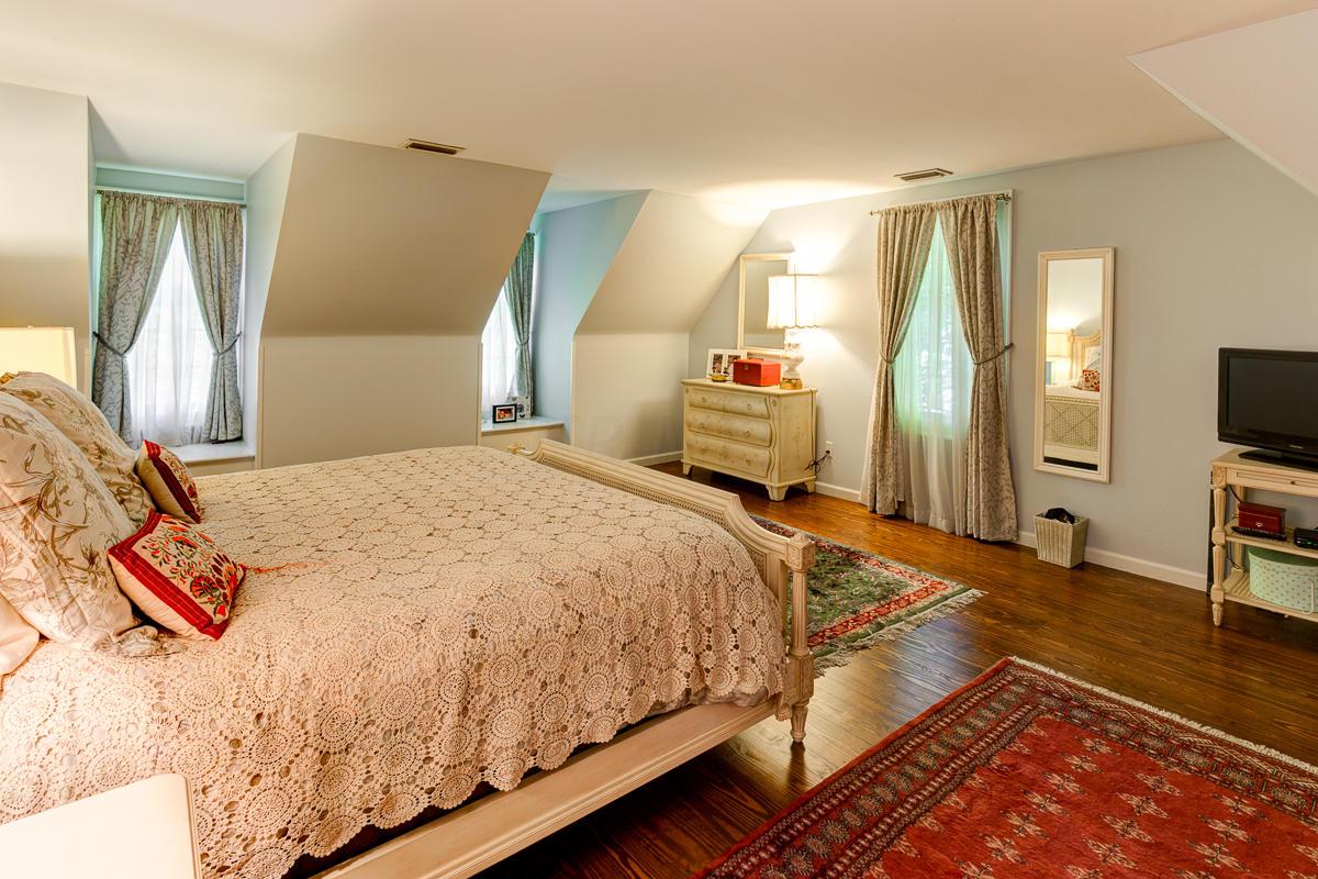 2369 Dorset Road Columbus, OH 43221 - Photo 20 of 36