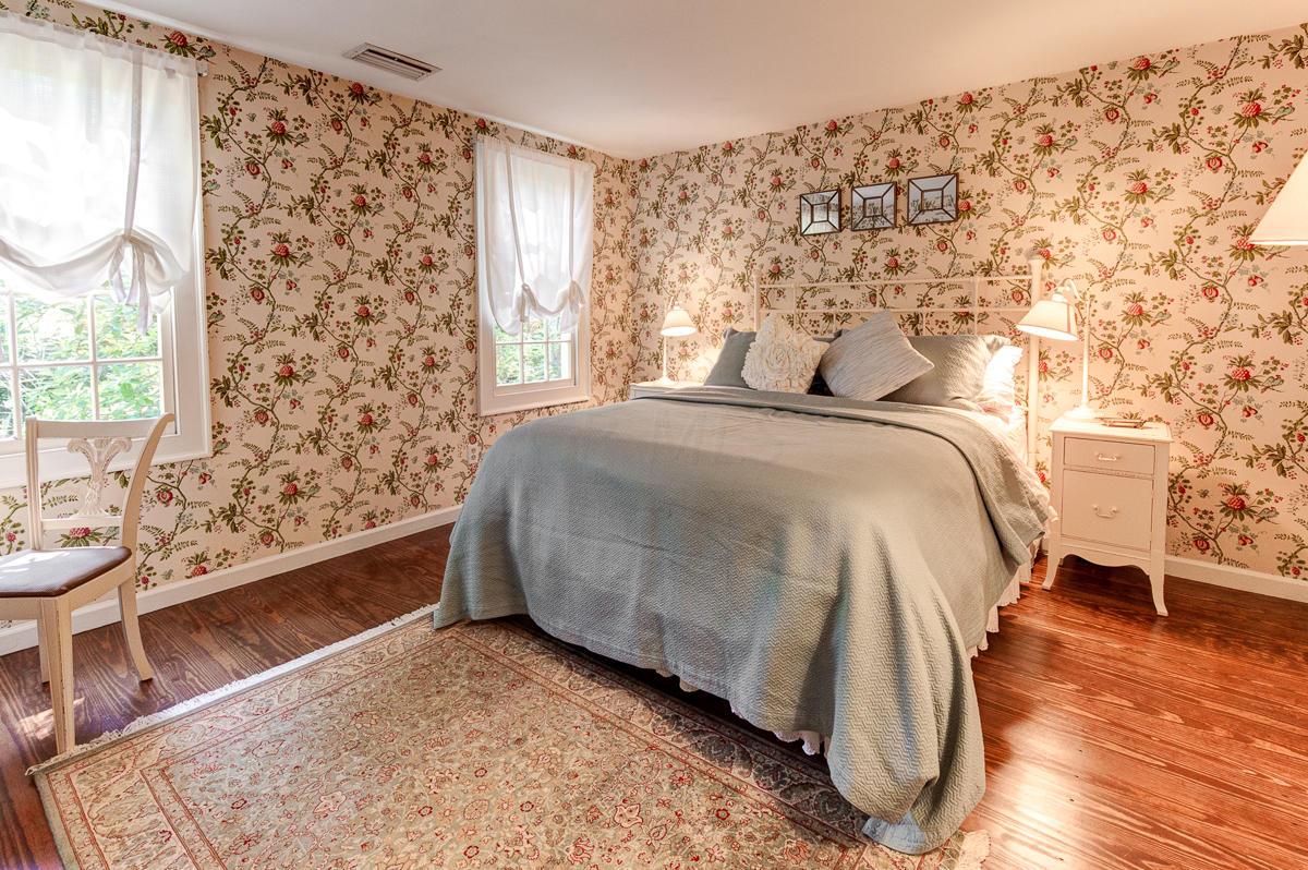 2369 Dorset Road Columbus, OH 43221 - Photo 26 of 36