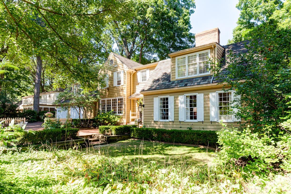 2369 Dorset Road Columbus, OH 43221 - Photo 33 of 36
