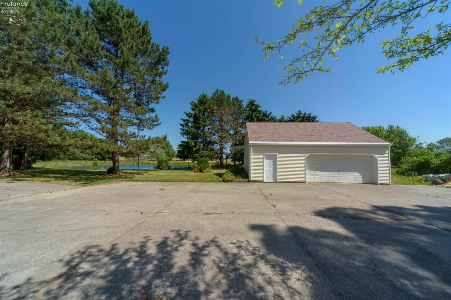 11807 Strecker Road West Bellevue, OH 44811 - Photo 16 of 54 Gallery Image 16