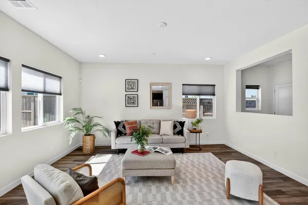 $689,000 | 2108 McNary Place, Woodland, CA 95776