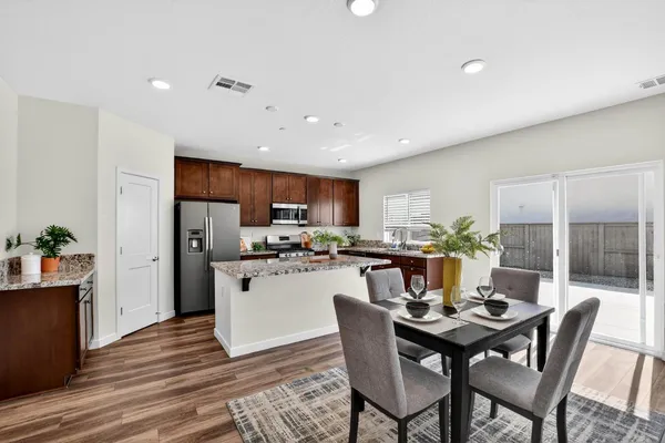 $689,000 | 2108 McNary Place, Woodland, CA 95776