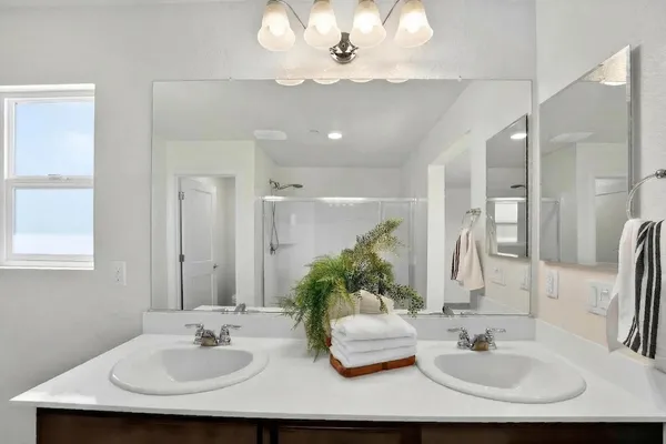 $689,000 | 2108 McNary Place, Woodland, CA 95776