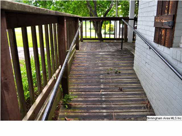 828 Martinwood Road Birmingham, AL 35235 - Photo 19 of 24