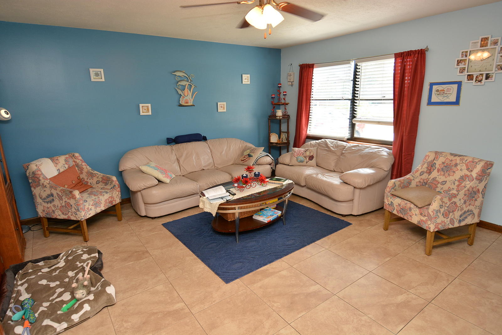 5707 Raintree Trail Fort Pierce, FL 34982 - Photo 6 of 38 Living Room